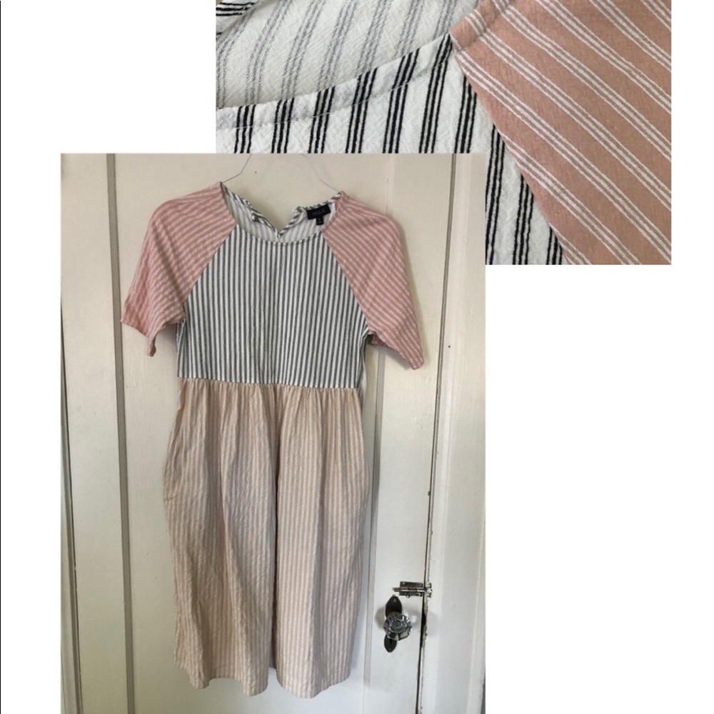 Dress with pockets
